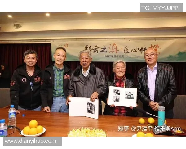 四川足球老球星的传奇故事与时代变迁如何塑造了他们的辉煌历程 四川足球老球星的传奇故事与时代变迁如何塑造了他们的辉煌历程