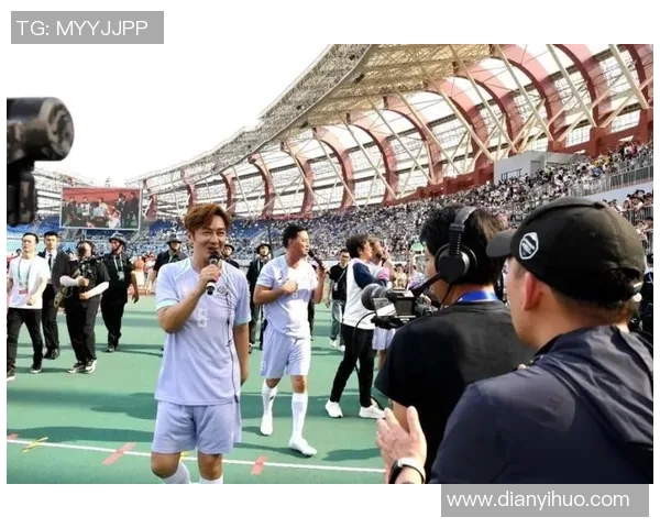 足球星耀时刻见证绿茵传奇巨星闪耀辉煌瞬间 足球星耀时刻见证绿茵传奇巨星闪耀辉煌瞬间