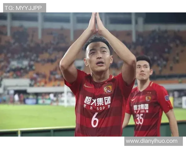 中国足球十大球星盘点：从历史传奇到现役先锋的卓越表现