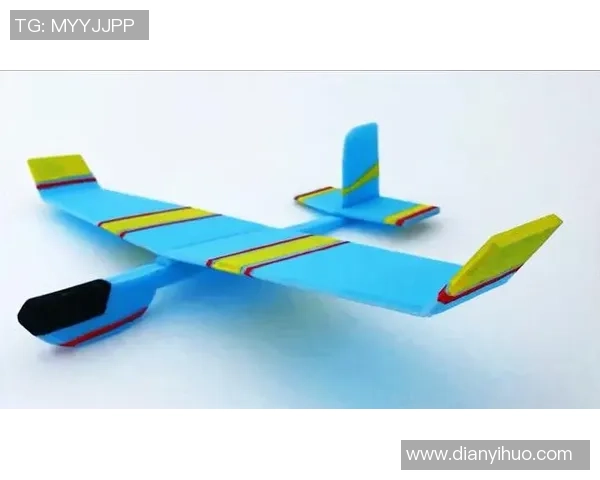 如何制作变身足球球星的创意手工玩具及步骤解析